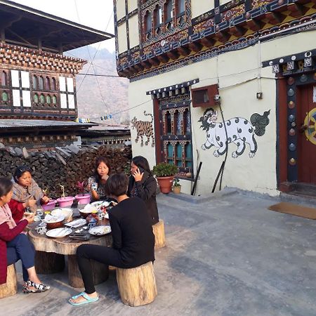 بونخا Chimi Lhakhang Village Homestay المظهر الخارجي الصورة